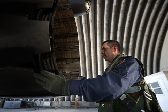 Gündüz "Kartal", gece "Yarasa"… F-16'lar her şartta göreve hazır